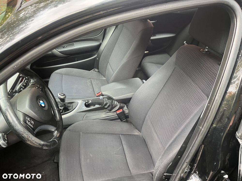 BMW Seria 1 118d - 9