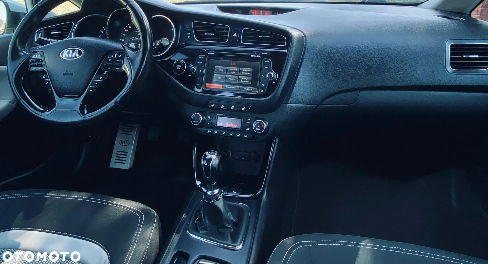 Kia Ceed 1.6 CRDi 128 Platinum Edition - 20