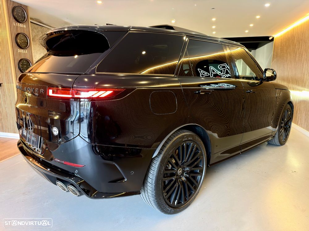 Land Rover Range Rover Sport 4.4 P635 SV Edition One (Carbon) - 34