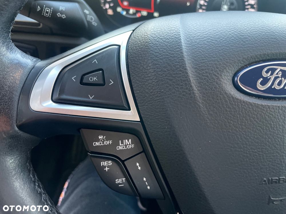 Ford Mondeo 2.0 TDCi Allrad Titanium - 21