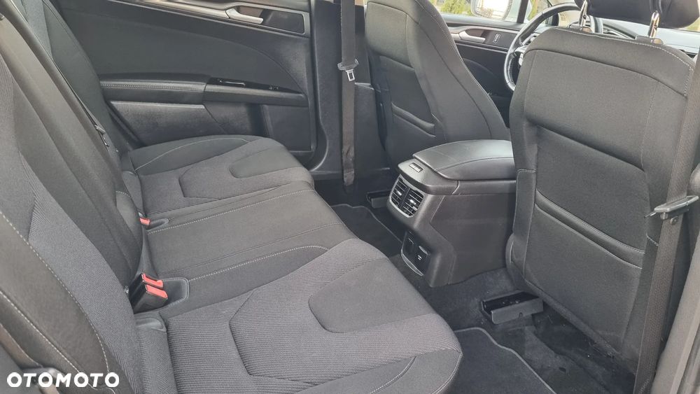 Ford Mondeo 2.0 TDCi STart-Stopp Titanium - 29