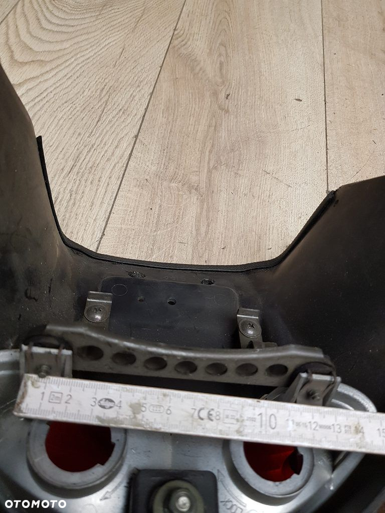 Lampa tył obudowa Suzuki TL1000 R - 15
