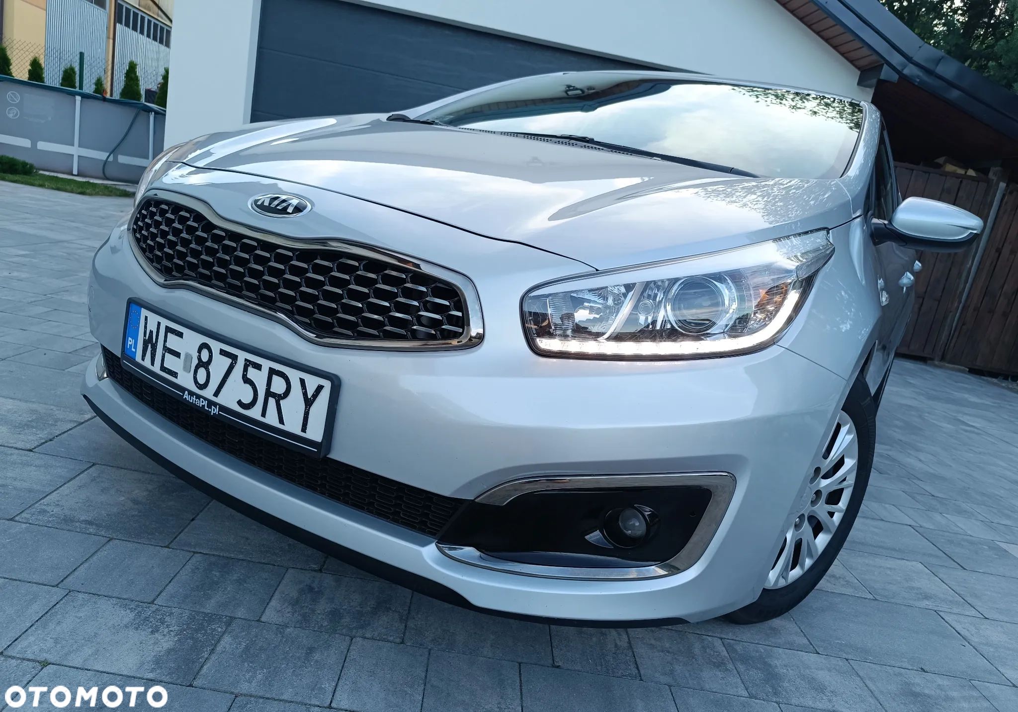 Kia Ceed - 1