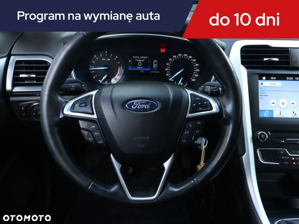 Ford Mondeo - 22