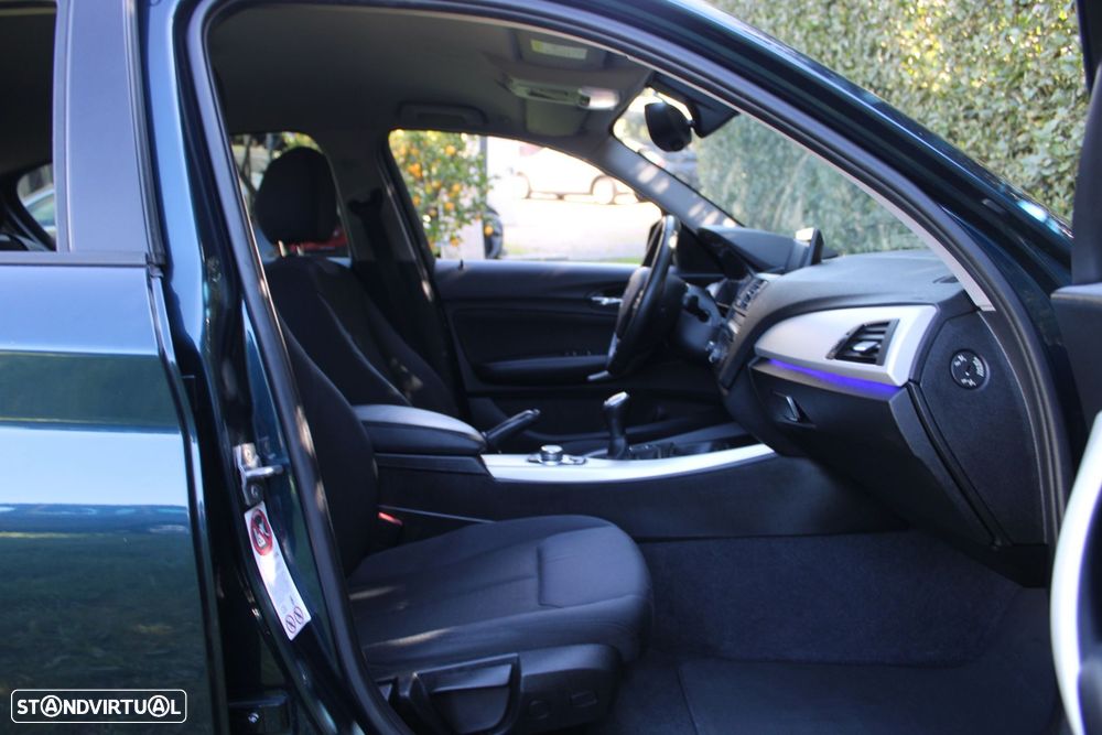 BMW 116 d EDynamics Line Sport - 23