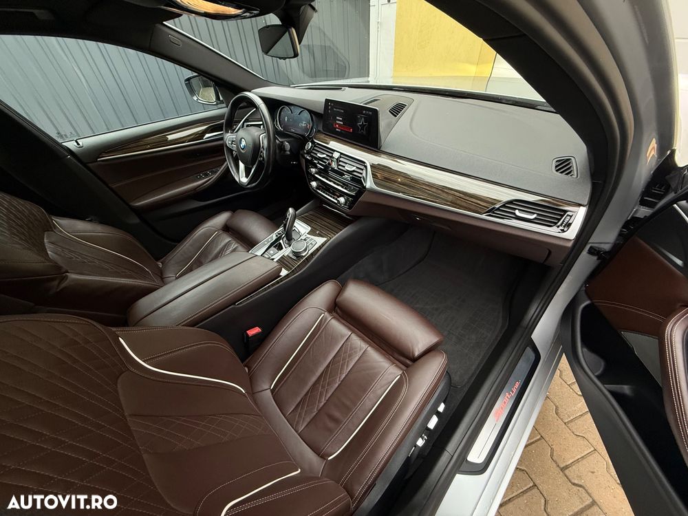 BMW Seria 5 520d Aut. Sport Line - 11