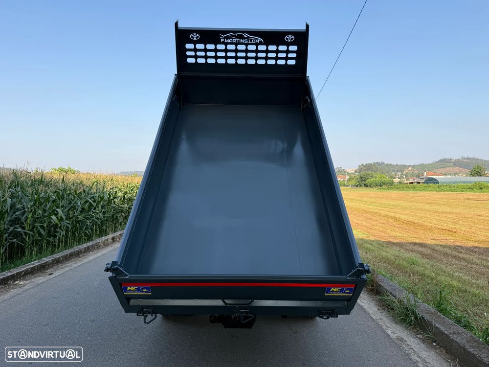 Toyota Dyna M 35.25 3.0 D4D Basculante - 7