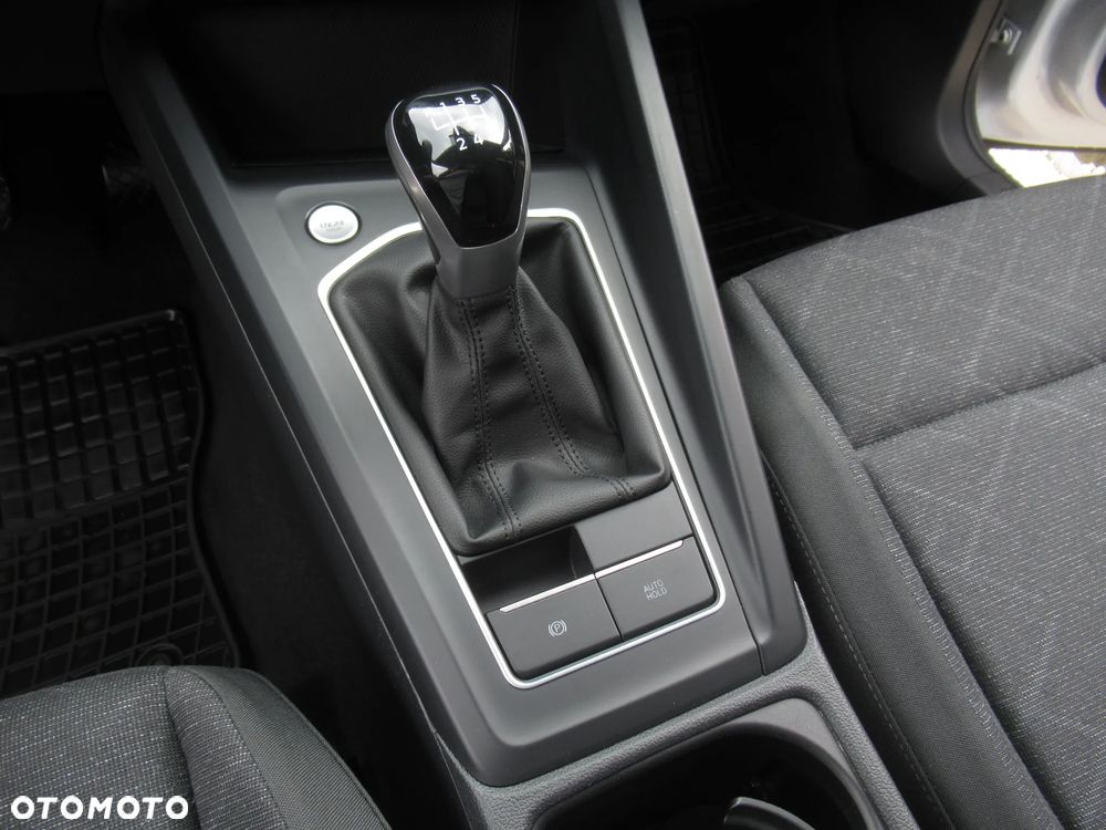 Volkswagen Golf VIII 1.5 TSI EVO Life - 14