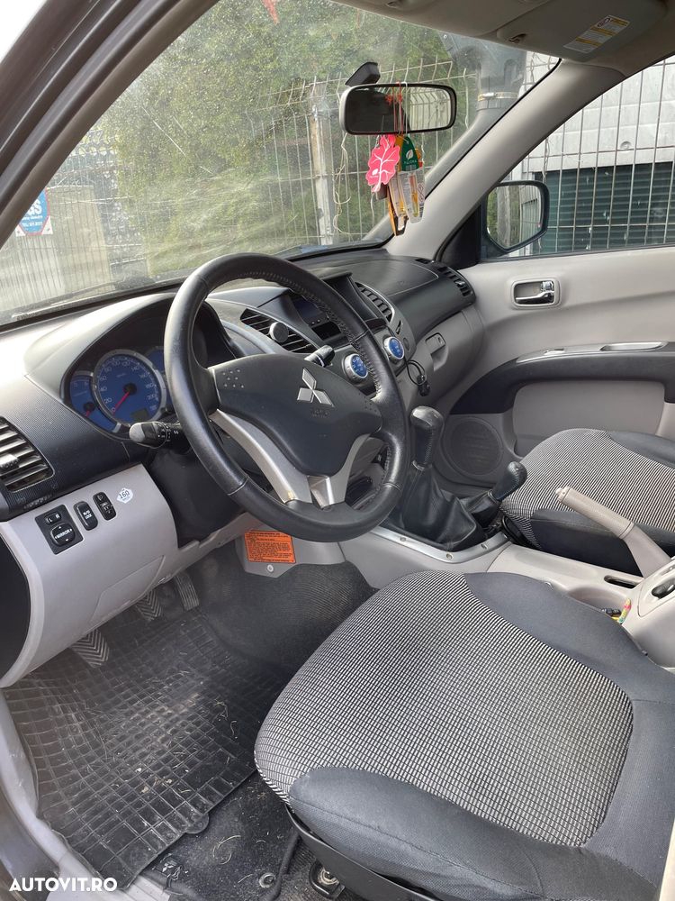 Mitsubishi L200 Pick Up 4x4 Intense Double Cab - 3