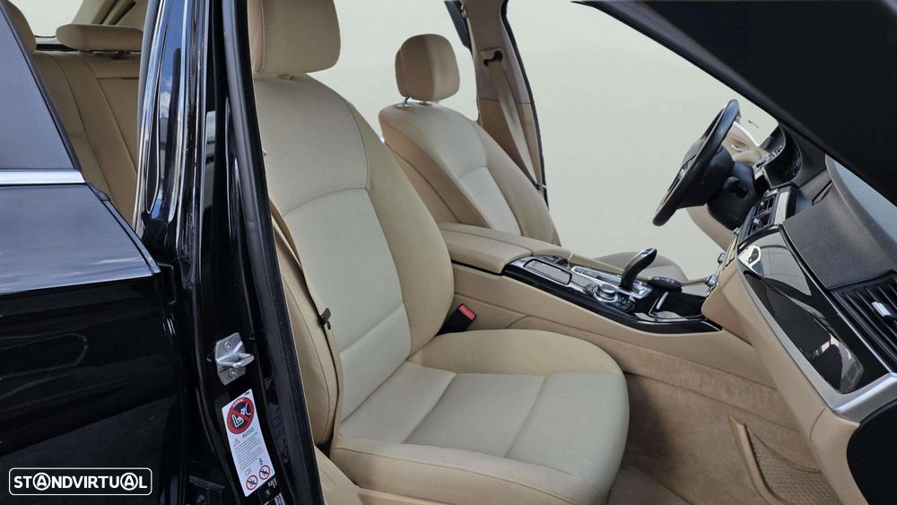 BMW 520 d Line Luxury Auto - 24