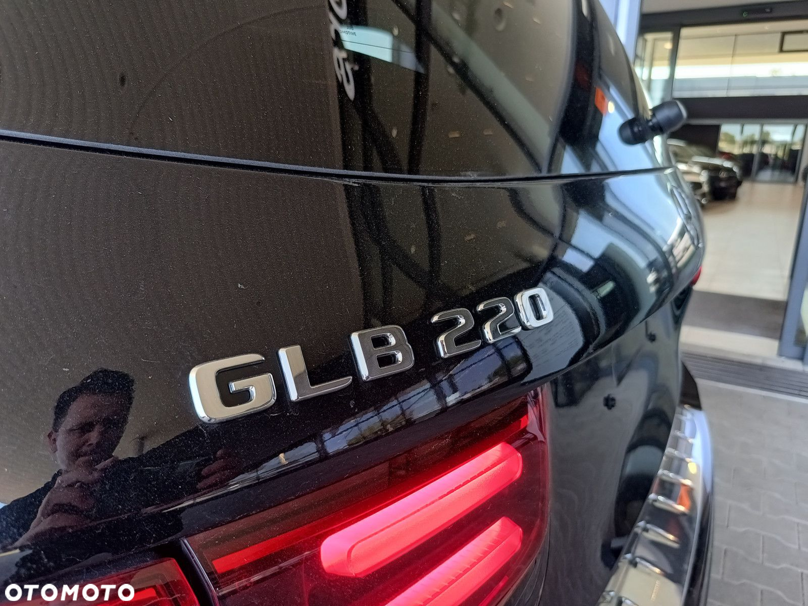 Mercedes-Benz GLB - 10