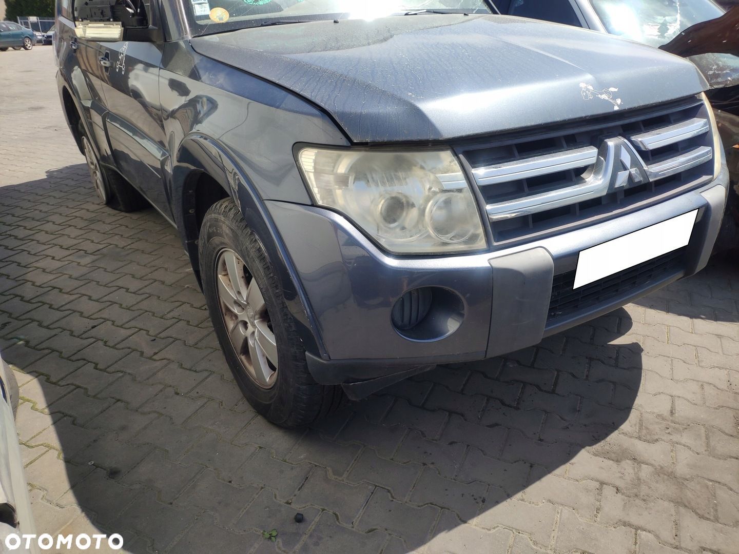 MITSUBISHI PAJERO 4 IV 3.2 DI-D 2007- BELKA POD SILNIK SANKI KOŁYSKA WÓZEK - 1