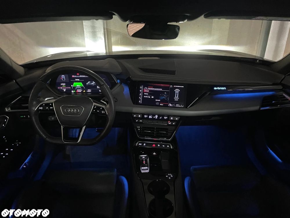 Audi e-tron GT 60 93kWh Quattro - 29