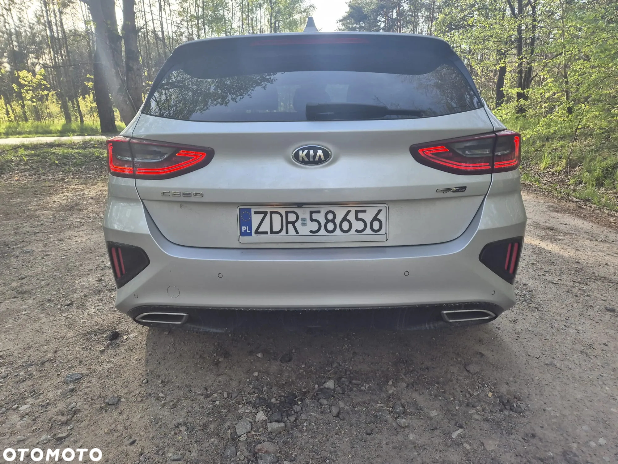 Kia Ceed 1.4 T-GDI DCT OPF GT Line - 4