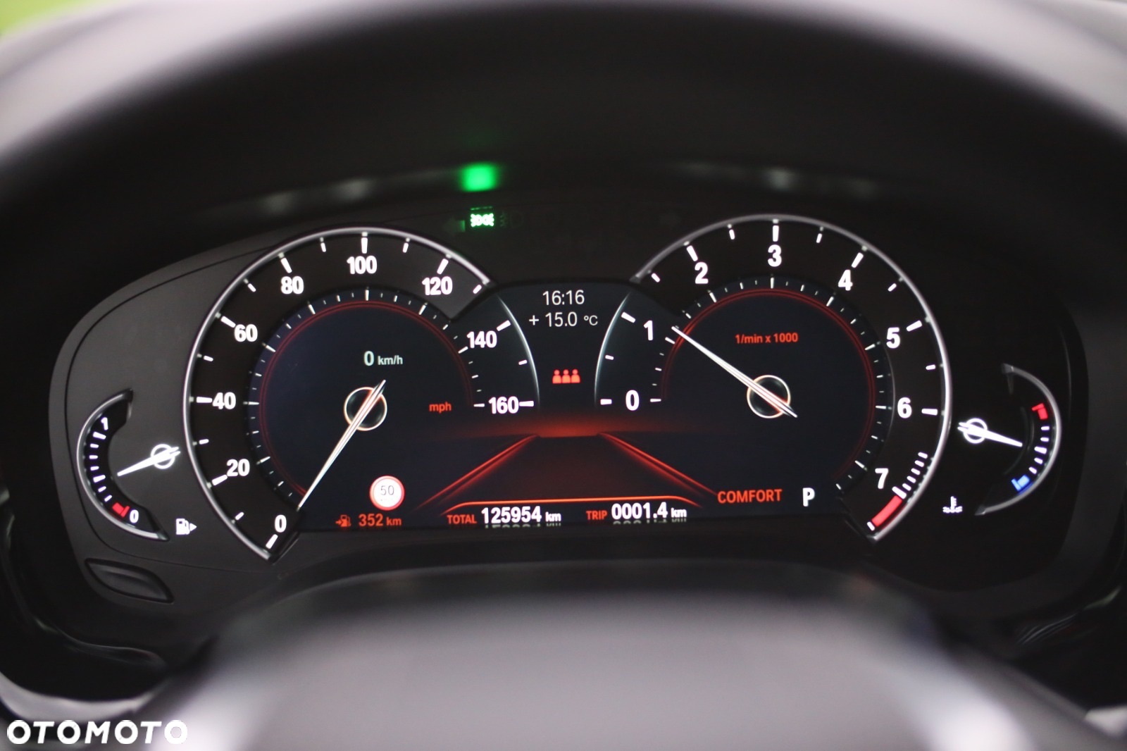 BMW Seria 5 530i GPF Luxury Line sport - 10