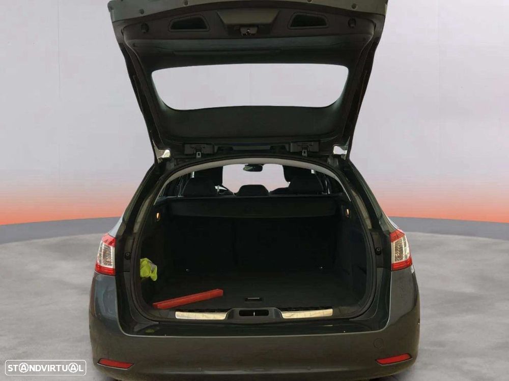 Peugeot 508 SW - 8