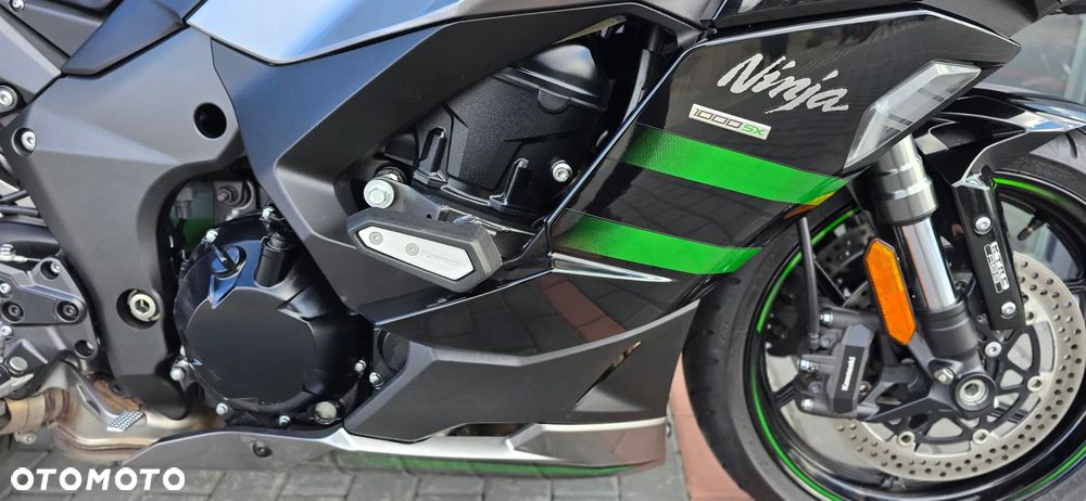 Kawasaki Ninja 1000 SX - 10