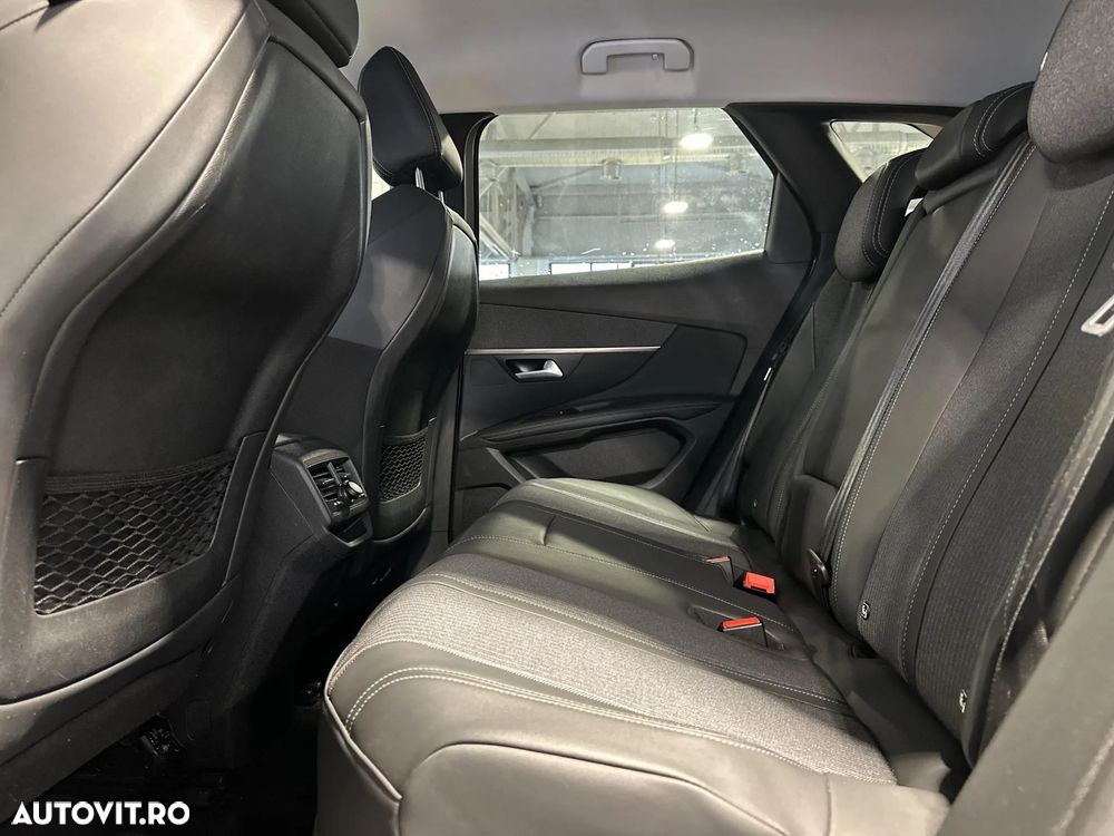 Peugeot 3008 - 12