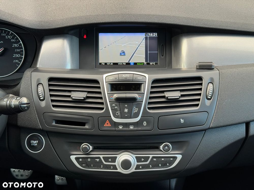 Renault Laguna 2.0 dCi Initiale ESM - 31