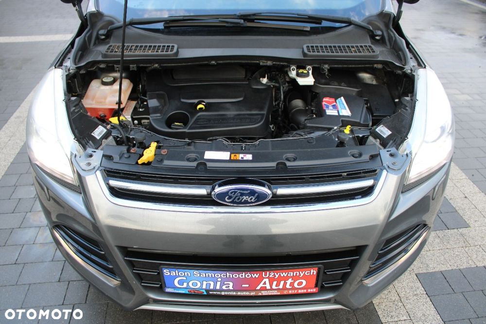 Ford Kuga - 10
