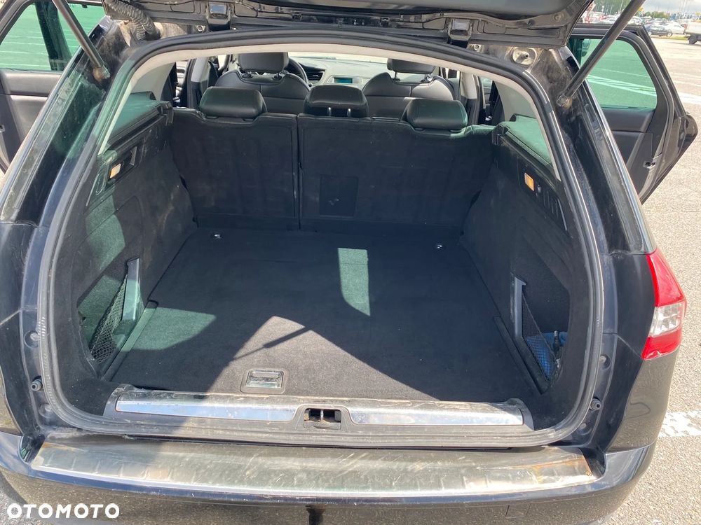 Citroën C5 e-HDi 110 EGS6 FAP Business Class - 14