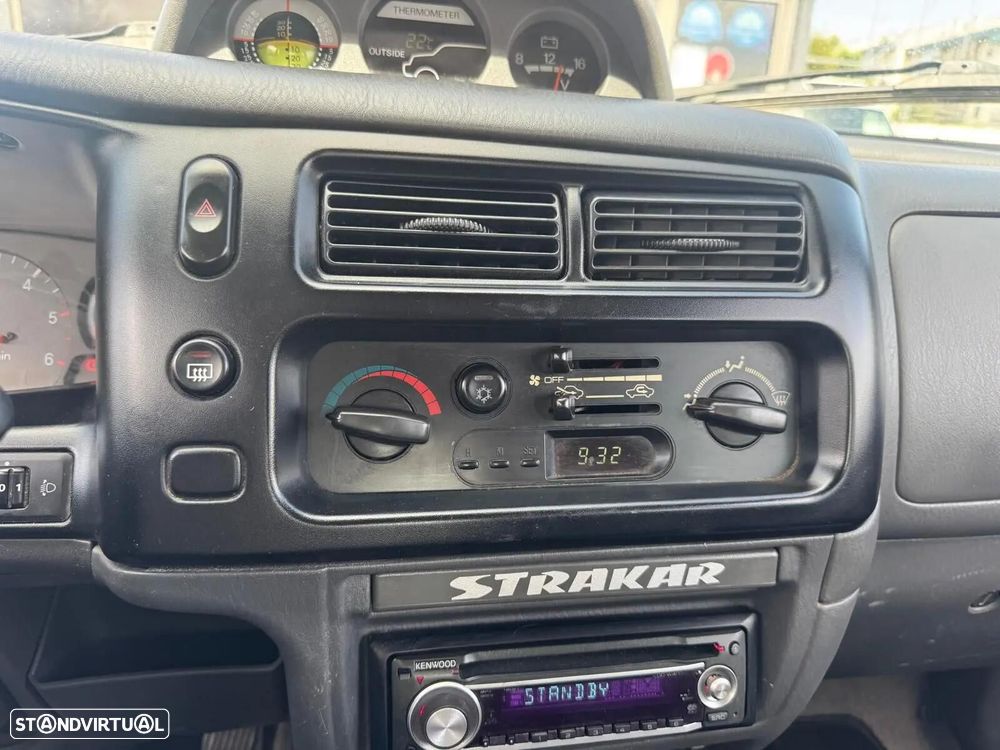 Mitsubishi L200 2.5 TD CD 3200 - 23