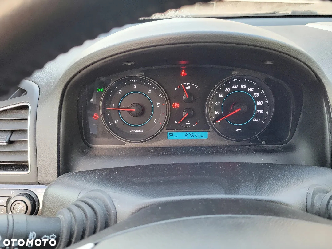 Chevrolet Captiva 2.2 d LT+ - 11