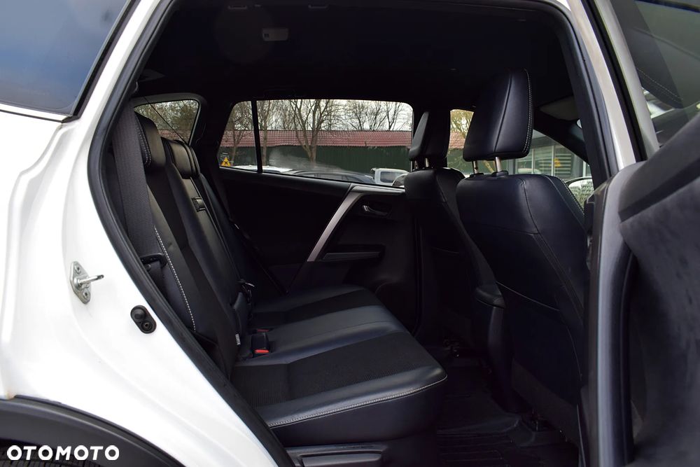 Toyota RAV4 2.0 4x4 Automatik Executive - 7