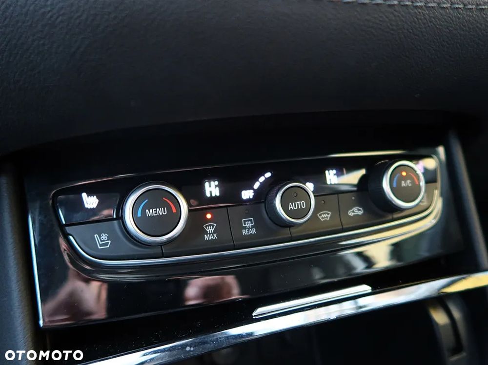 Opel Grandland X 1.2 Start/Stop Automatik Business INNOVATION - 24