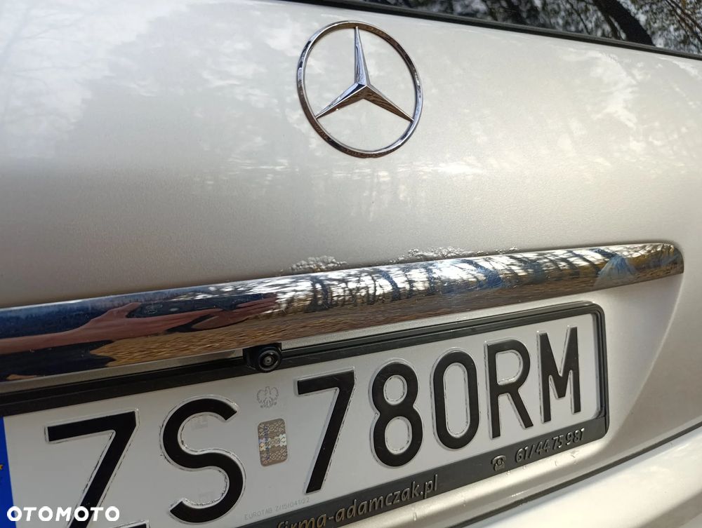 Mercedes-Benz ML - 22