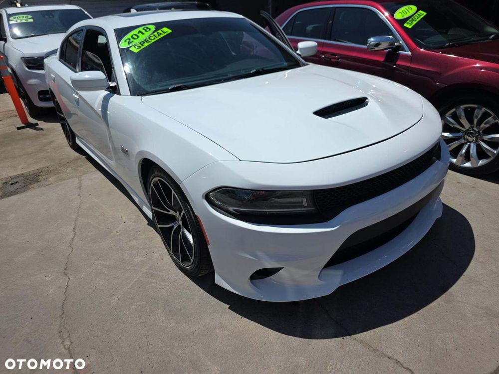 Dodge Charger 6.4 Scat Pack - 1