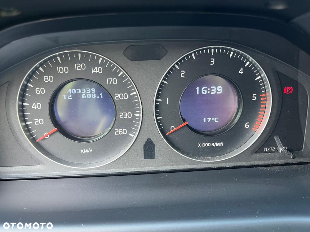 Volvo V70 2.0D Momentum - 13