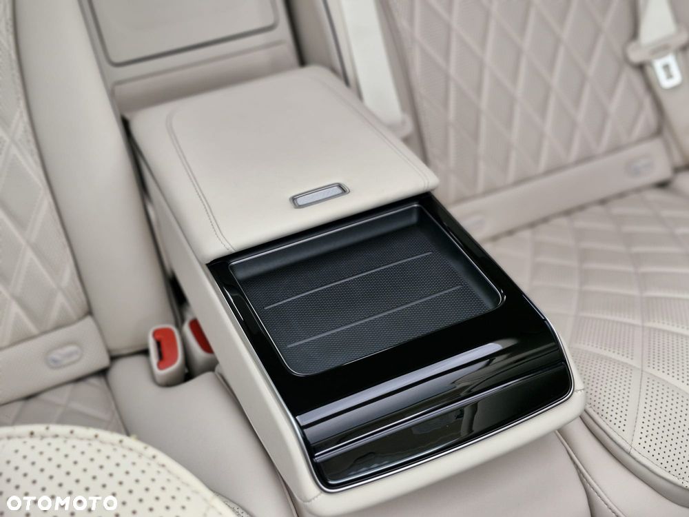 Mercedes-Benz Klasa S 580 4Matic L 9G-TRONIC - 31