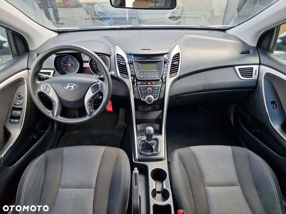 Hyundai i30 1.4 CRDi Comfort - 14