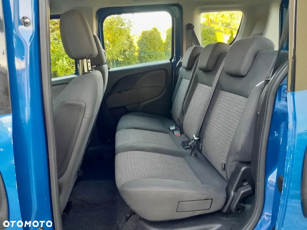 Fiat Doblo - 23
