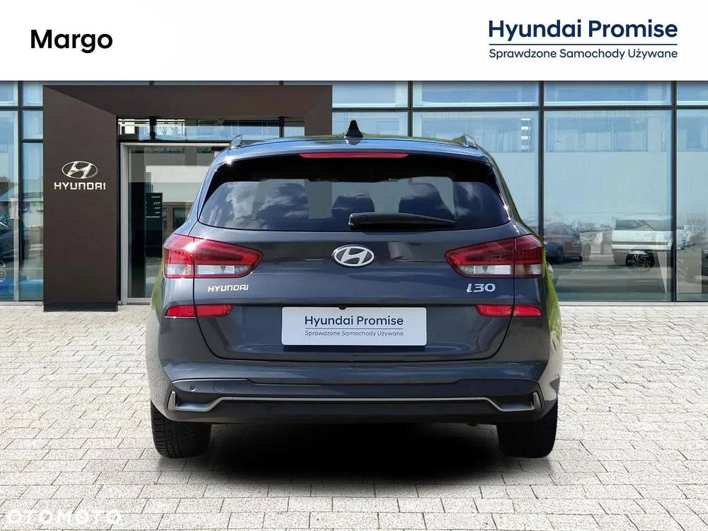 Hyundai i30 1.5 T-GDI 48V Smart Plus - 12