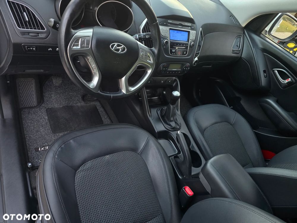 Hyundai ix35 2.0 2WD Style - 24
