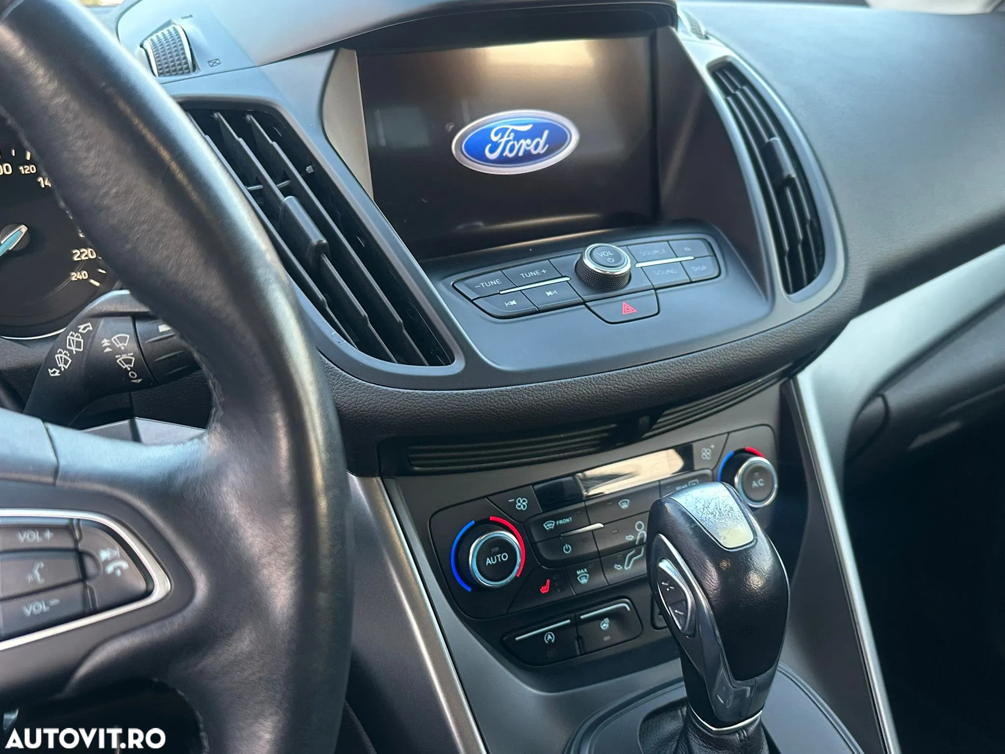 Ford Kuga 2.0 TDCi 4WD Powershift Trend - 9