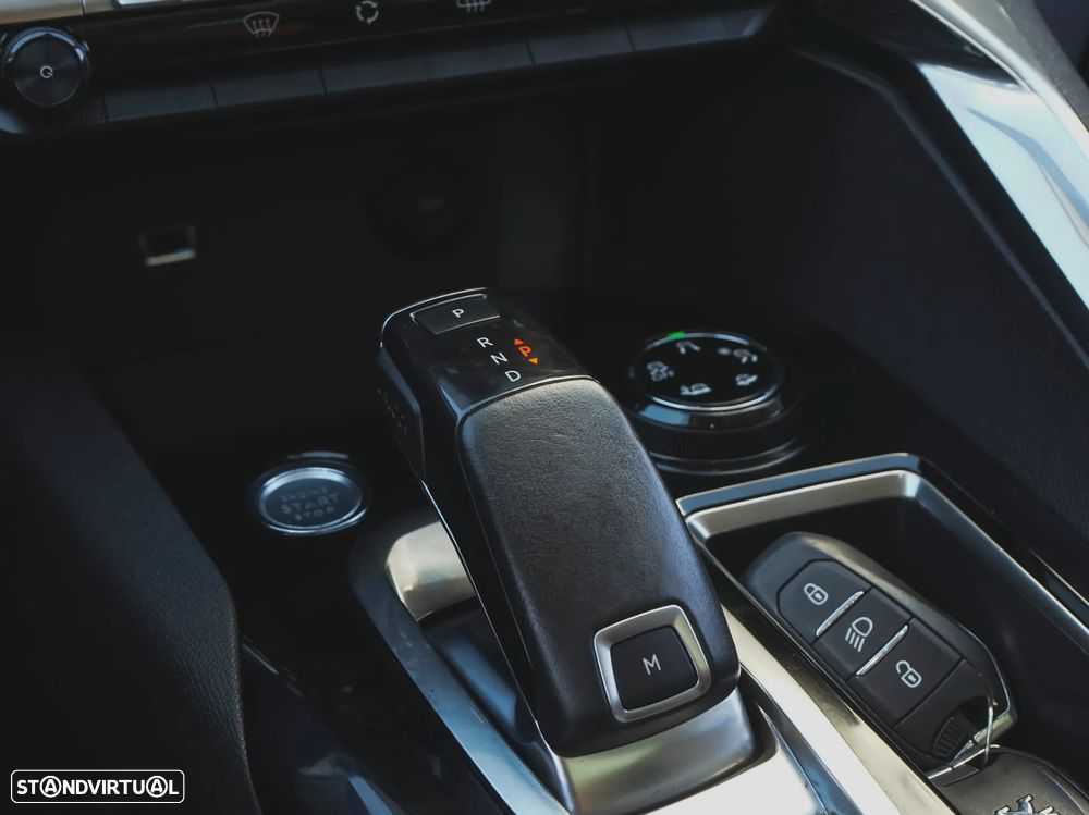 Peugeot 5008 BlueHDI 130 EAT8 Allure - 24