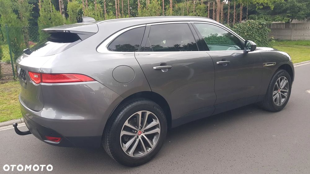 Jaguar F-Pace 20d AWD Prestige - 12