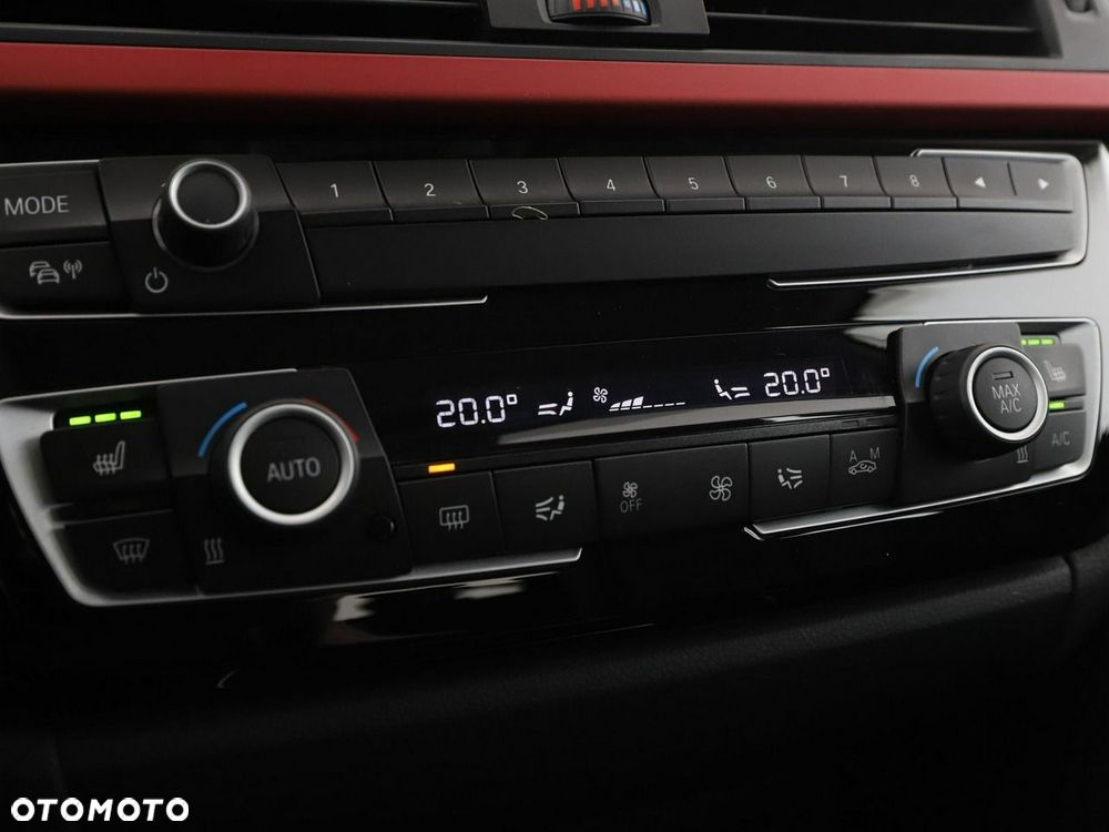 BMW 3GT 320d Sport Line - 28