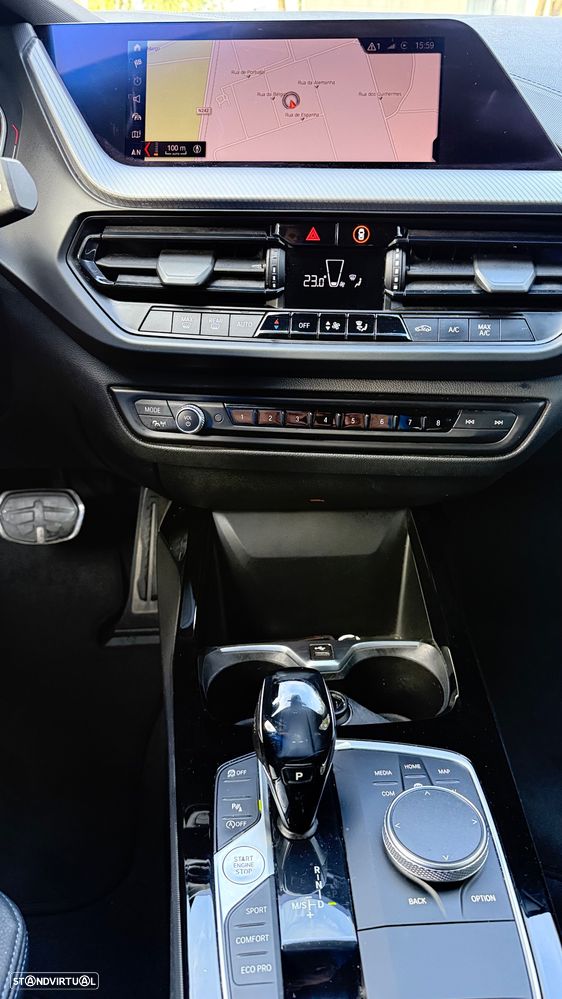 BMW 118 i Pack Desportivo M Auto - 31