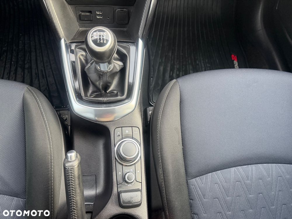 Mazda 2 SKYACTIV-D 105 Sports-Line - 24