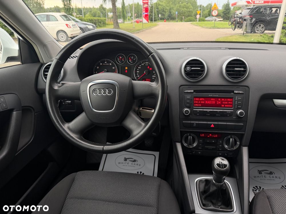 Audi A3 Sportback 1.6 Attraction - 36