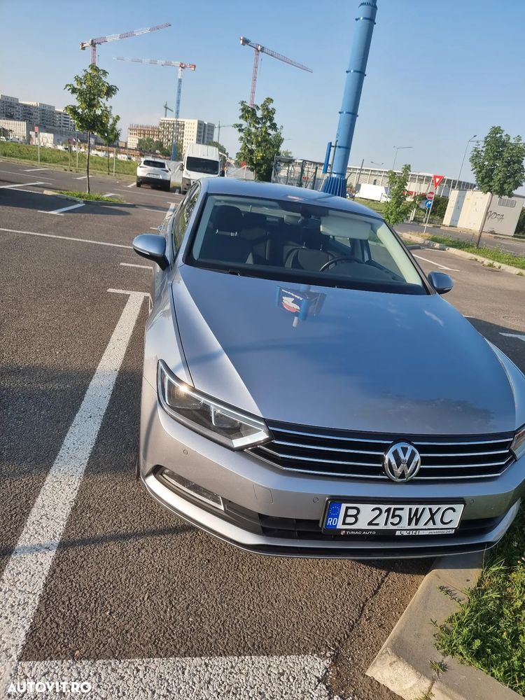 Volkswagen Passat 2.0 TDI Trendline - 3