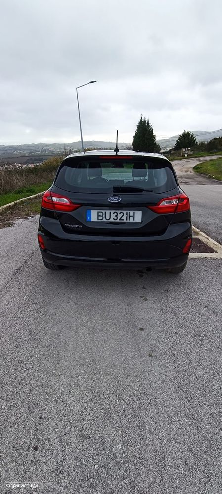 Ford Fiesta 1.0 EcoBoost S&S Celebration - 3