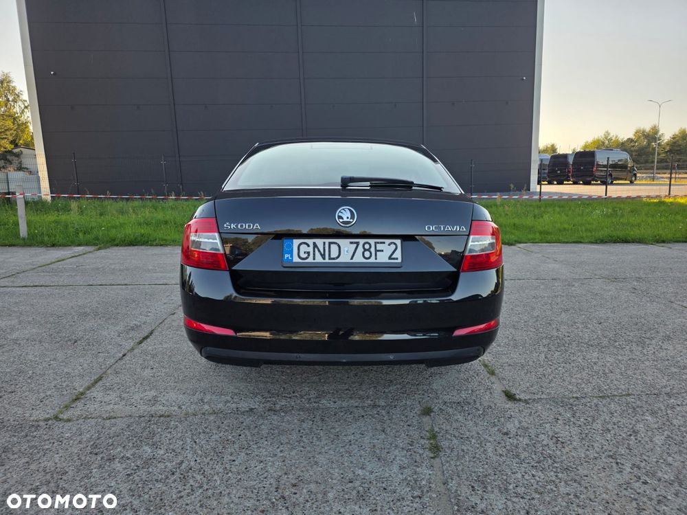 Skoda Octavia 1.6 TDI Elegance - 6