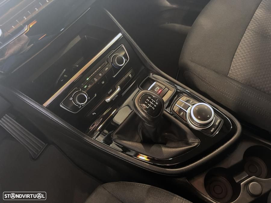 BMW 216 Active Tourer d Corporate Edition Business Edition - 14