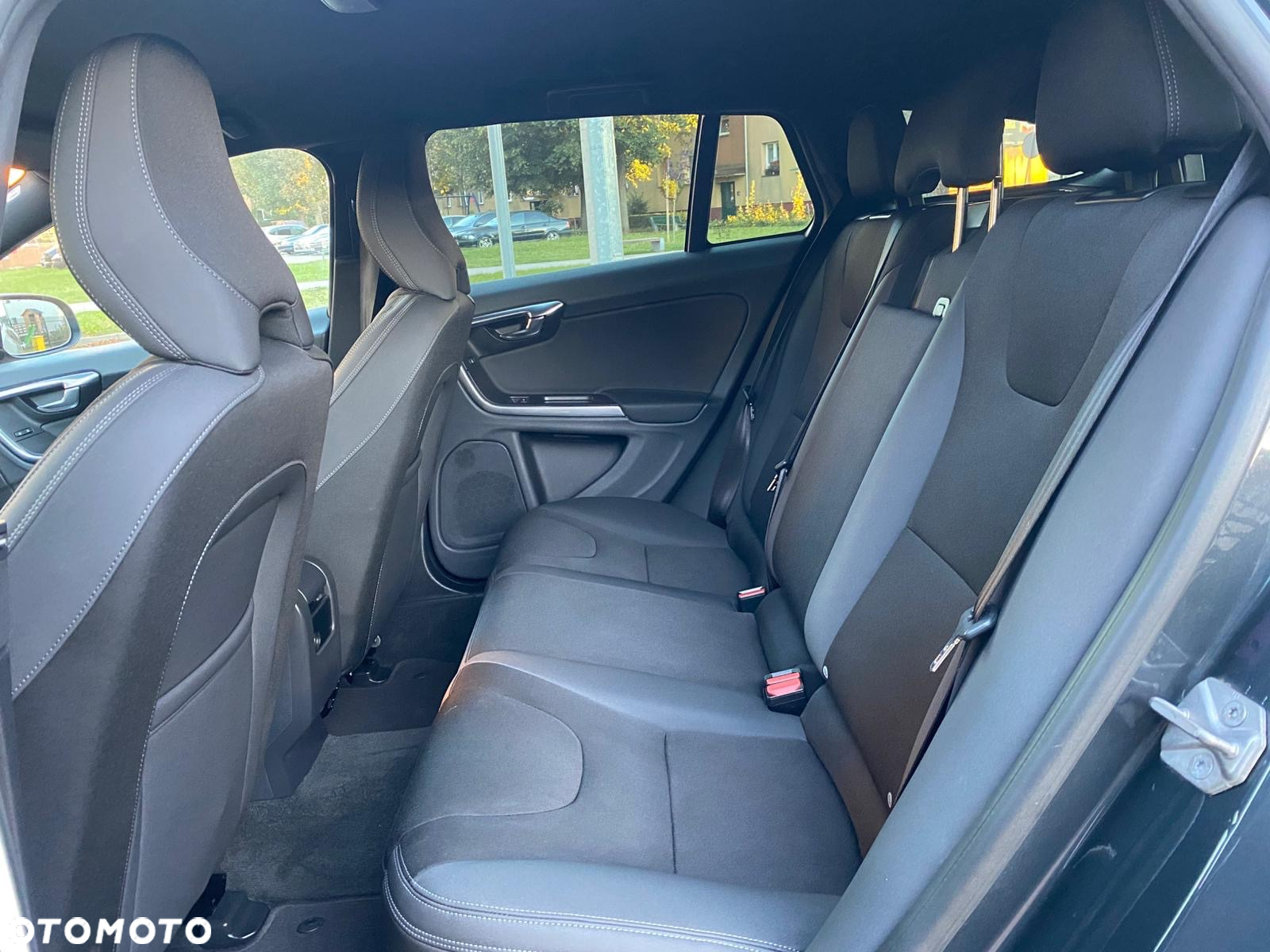 Volvo V60 D3 Edition - 3