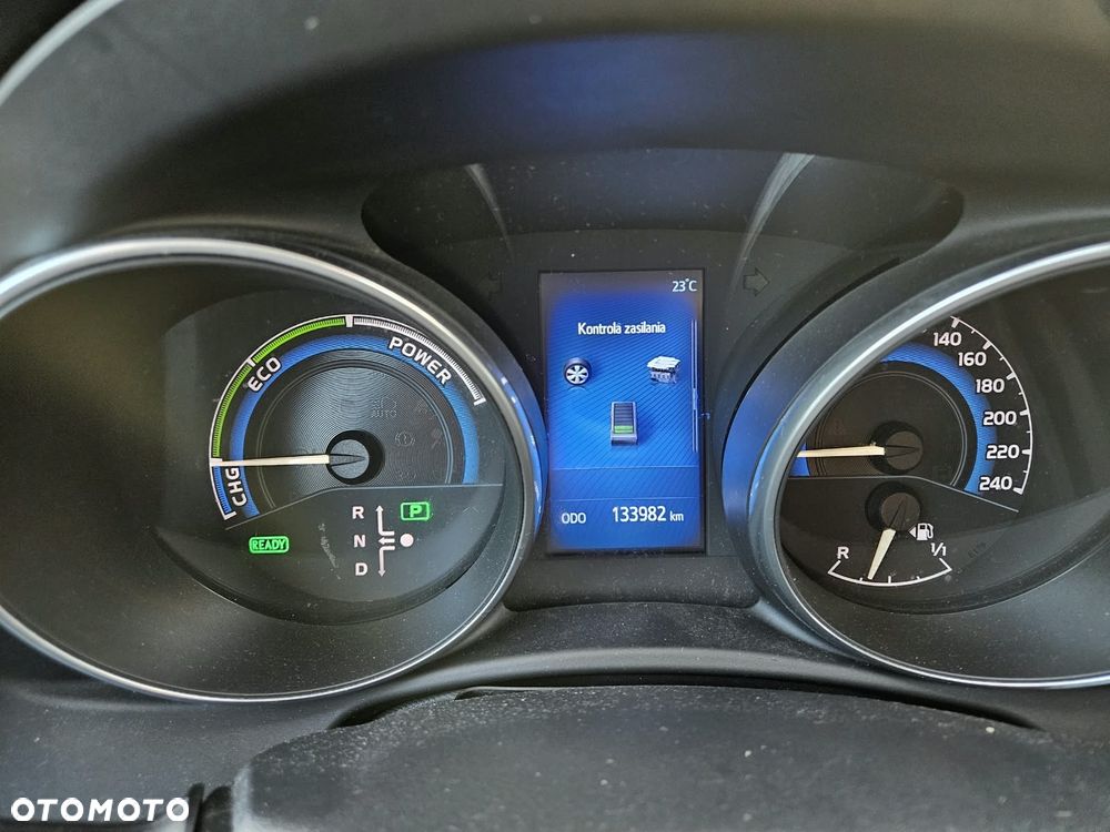 Toyota Auris - 13